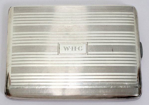 STERL. CIGARETTE CASE,LATHAM & KNIVES: STERLING CIGARETTE CASE, L 4", ALSO LATHAM & OWEN STAG STYLE HANDLE KNIVES (6):Including 1 sterling silver cigarette case, monogrammed "WHG" at the cover, early 20th century, L.4" (3.55 troy oz.). Tog