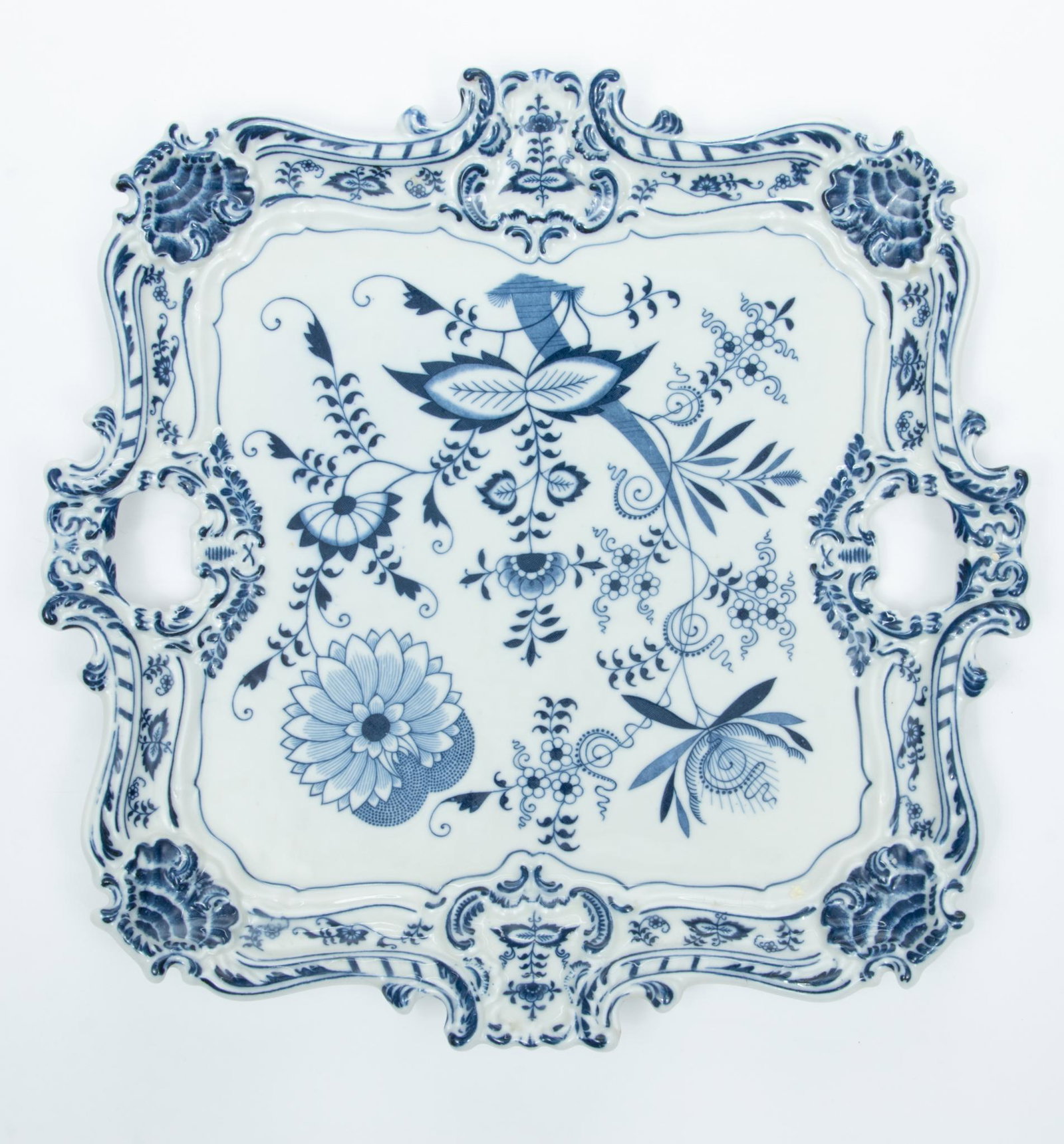 Japan "Blue Onion" Porcelain Tray C. 1960, W 15'' L 15'': Japan "Blue Onion" Porcelain Tray C. 1960, W 15'' L 15'' | From the Meissen antique pattern.Provenance: Property of a Bloomfield Hills, MI private collector.