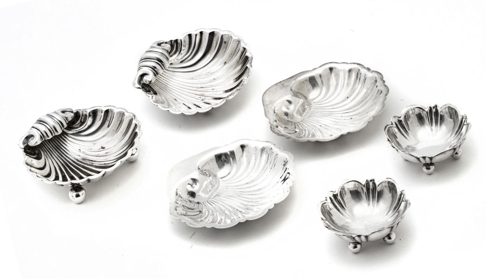 Shell Form Silver Salt Cellars, H 1'' L 2.5'' 2.08t oz 6 pcs (1 of 5)