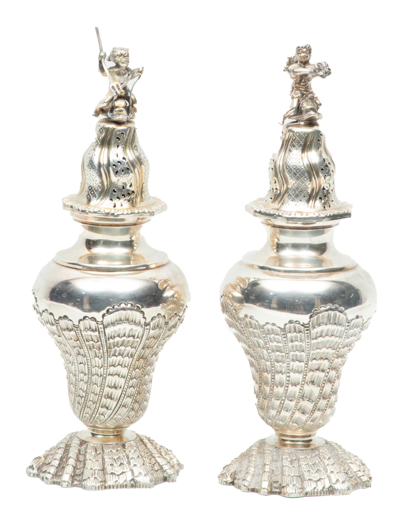 English Silver Plate Sugar Caster Muffineers, Nautical Motifs, H 8.75'' Dia. 3'' 1 Pair (1 of 9)
