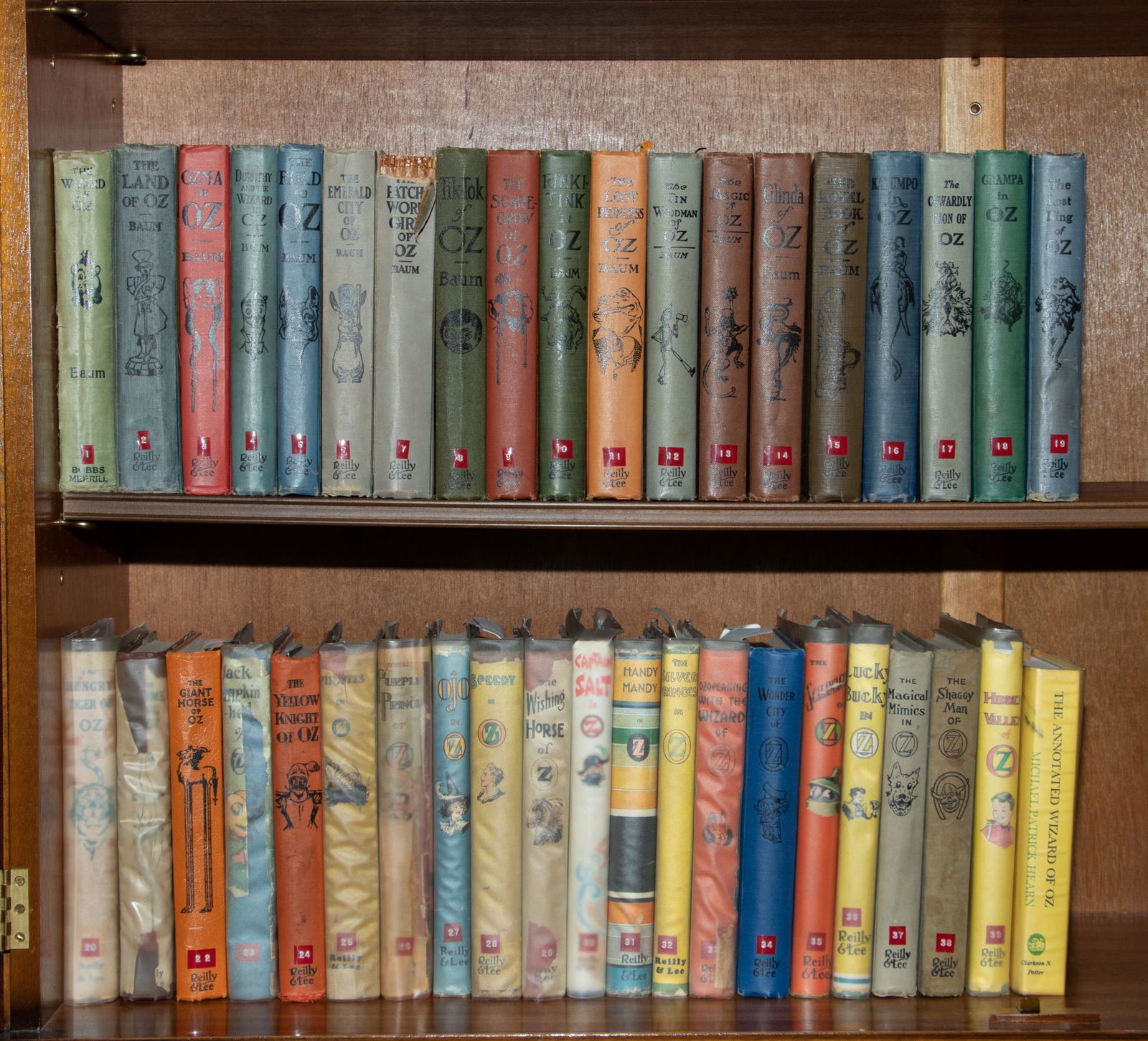 Wizard Of Oz Books, 1920s-1950s, H 9.25'' 40 pcs (1 of 15)