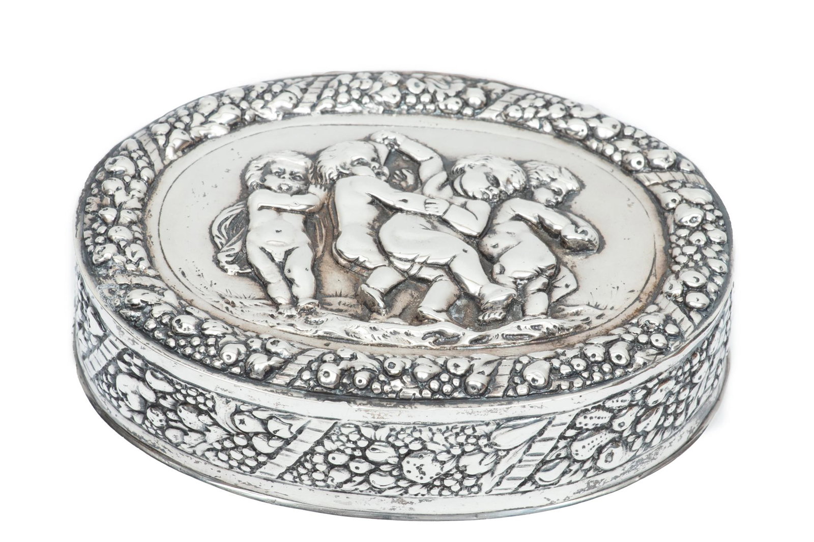 Sterling Silver "wrestling" Oval Box, Netherlands Ca. 1900, W 3.2'' L 4.4'' 5.4t oz 1 pc (1 of 6)