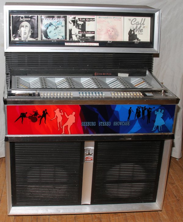 SEEBURG 'SELECT-O-MATIC' PHONOGRAPH MODEL SS160: SEEBURG 'SELECT-O-MATIC' PHONOGRAPH, MODEL SS160, H 53", L 40 1/2", D 25":Includes installation and operation manual and keys.