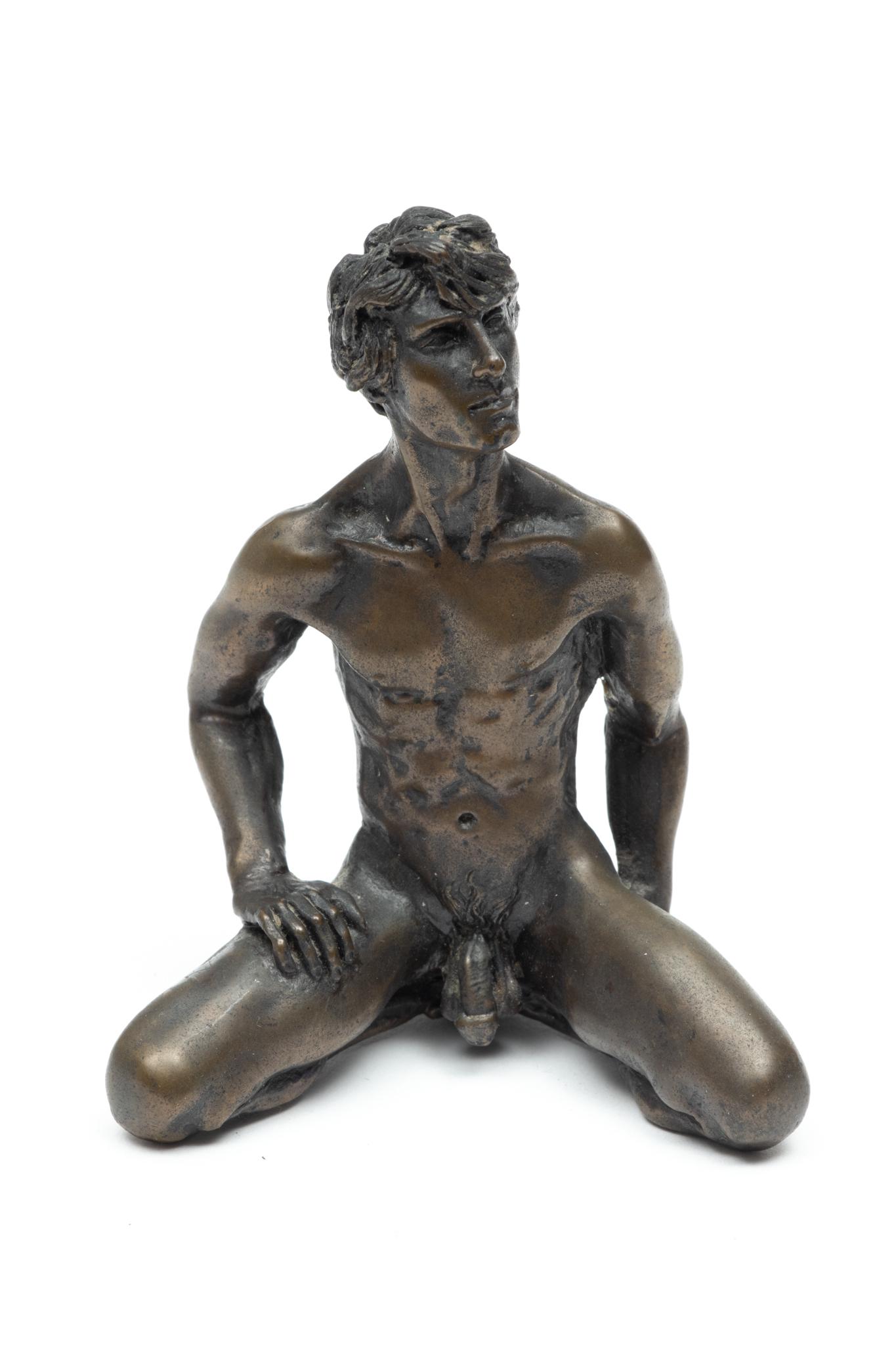 Joseph Adotta, N.Y. Bronze Male Nude, Miniature Ca. 1970, H 3.2'' W 3'': Joseph Adotta, N.Y. Bronze Male Nude, Miniature Ca. 1970, H 3.2'' W 3'' | Bronze nude sitting on his legs, Onyx base. Brown patina. 5" includes base. Provenance: From the Estate of Leon Zielinski.