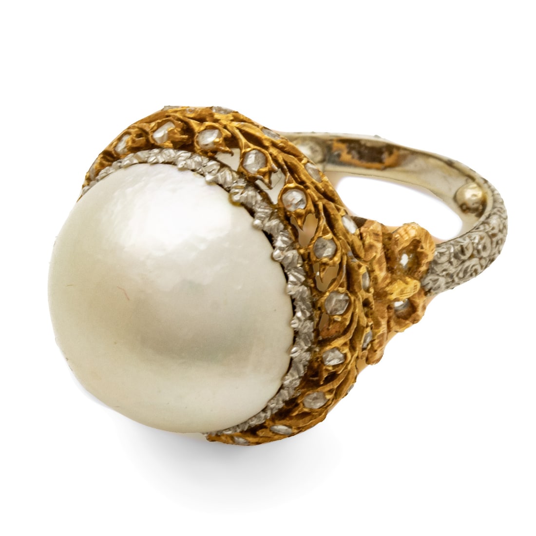 Buccellati (Milan, Italy) Mabe Pearl With Diamonds 18K Gold Ring, 10g Size: 5.5 (1 of 9)