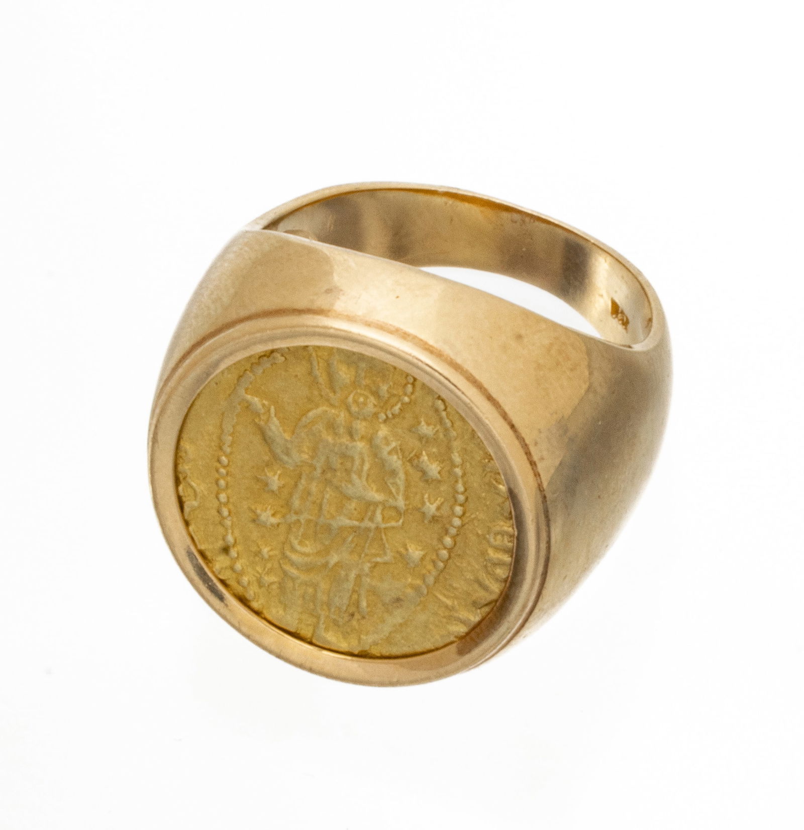 14kt Yellow Gold, Medallic Man's Ring, 14g Size: 9.5 (1 of 6)