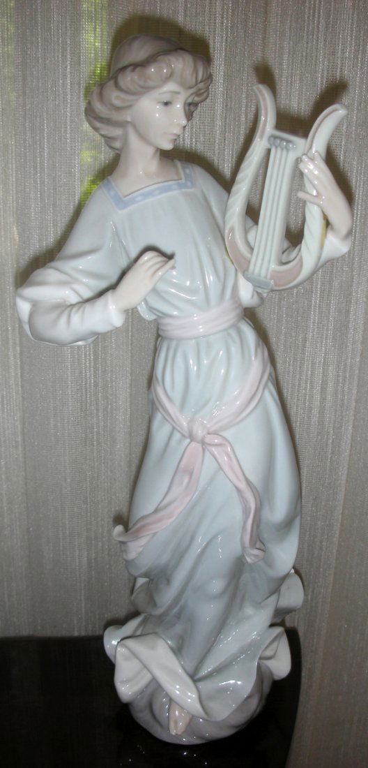 LLADRO PORCELAIN FIGURE WITH HARP, H 12": LLADRO PORCELAIN FIGURE WITH HARP, H 12":