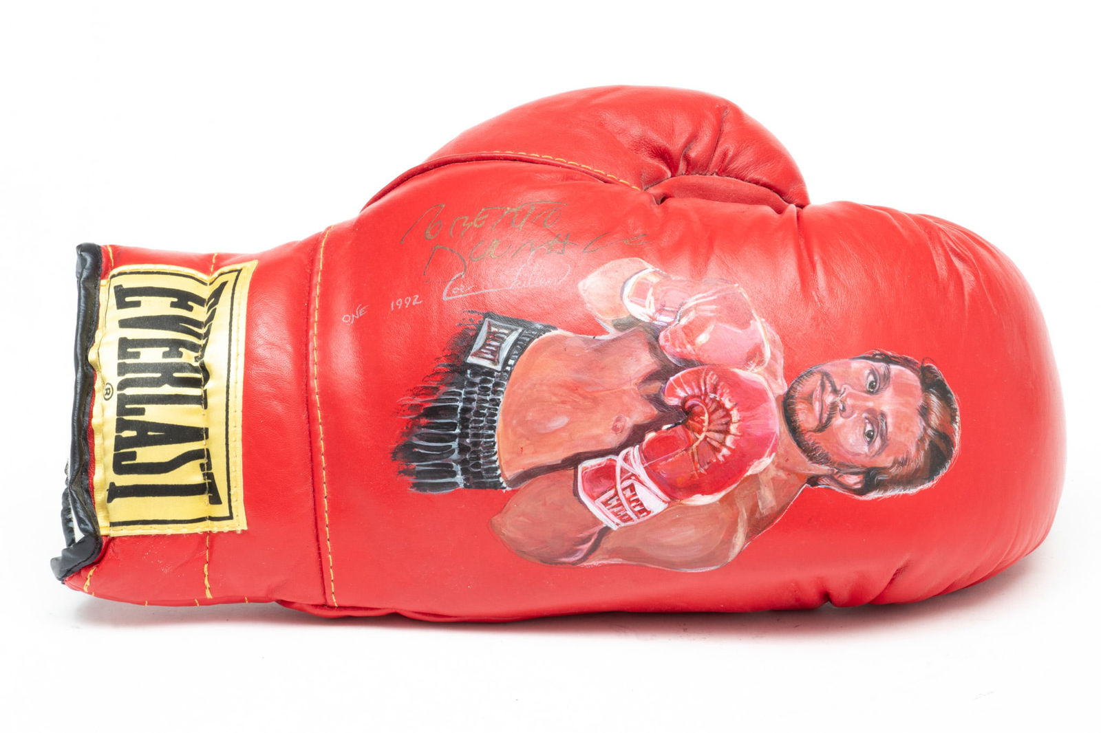 Roberto Duran Autographed Boxing Glove, L 13.5" (1 of 3)