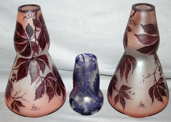 VAL ST. LAMBERT CAMEO GLASS VASES, 3 PCS.: VAL ST. LAMBERT CAMEO GLASS VASES, 3 PCS.:1 pair burgundy leaf pattern, 11" H. plus 1 similar in purple leaf design, 6" H.