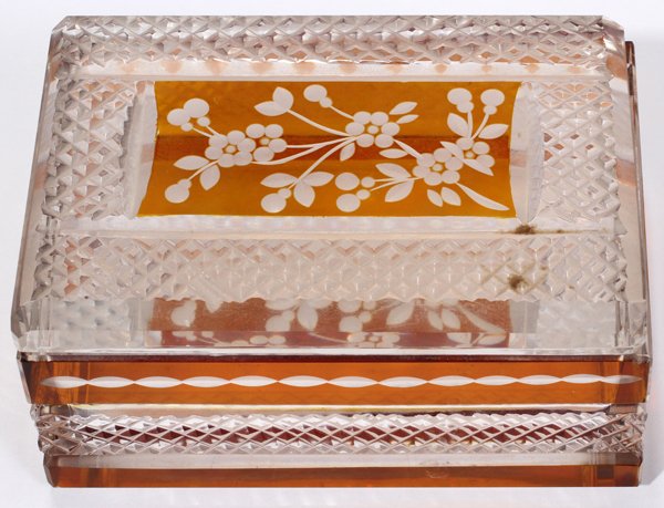 BOHEMIAN ETCHED CRYSTAL BOX, H 2 1/2", L 5": BOHEMIAN ETCHED CRYSTAL BOX, H 2 1/2", L 5":Rectangular crystal box with removable cover, flashed amber panel and banding cut-to-clear with blossoms and link pattern.