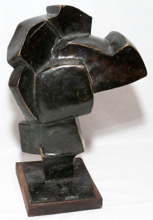 BROSE, MODERN BRONZE SCULPTURE, H 11 3/4", W 9": BROSE, MODERN BRONZE SCULPTURE, H 11 3/4", W 9":David Smith style; signed "Brose"; black/dark brown patina; wood base. Possibly Morris Brose, 1914-2000.