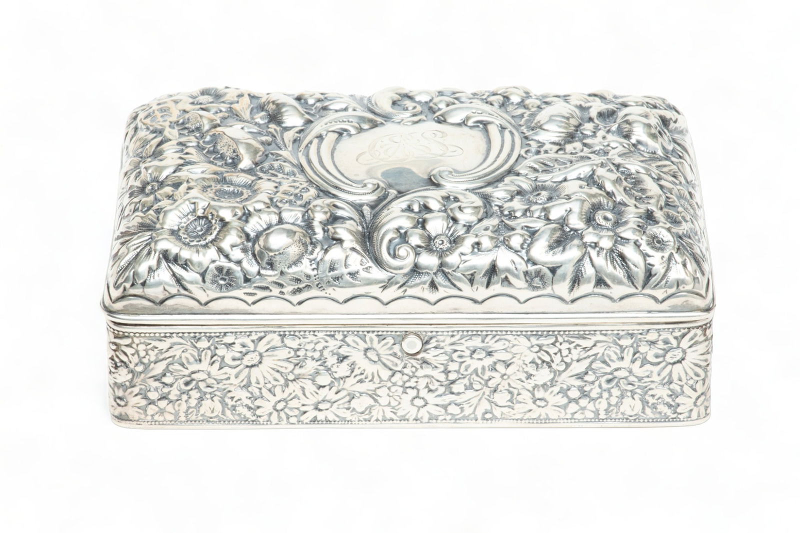 Gorham (American) Repousse Sterling Silver Hinged Box, Ca. 1930, H 2" L 5.5" Depth 3" 4.7t oz (1 of 7)