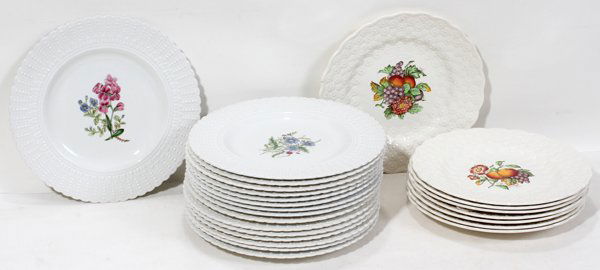 COPELAND SPODE & ROYAL CAULDON PORCELAIN PLATES: COPELAND SPODE & ROYAL CAULDON PORCELAIN PLATES, 24, DIA 9":Copeland Spode porcelain plates, 8 pcs. , marked 'S. 2280' (dia 9"), together with Royal Cauldon "Sweet Rocket" plates, 16 (dia 9 1/2"). 24