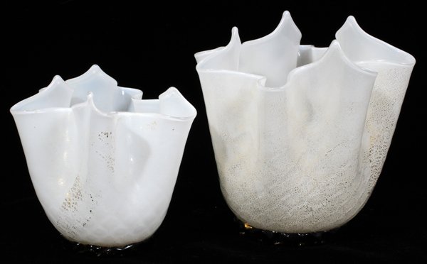 VENETIAN BLOWN GLASS VASES, TWO, H 5", 4": VENETIAN BLOWN GLASS VASES, TWO, H 5", 4":Hand blown with gold flecks blown into white opaque glass. Applied black glass bases. Handkerchief style