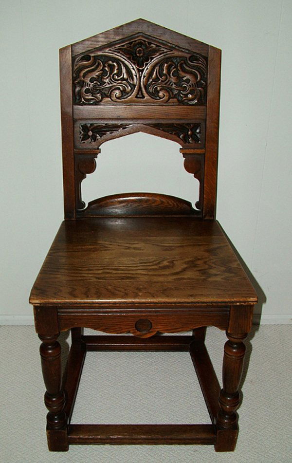 082292 GRAND RAPIDS BOOKCASE & CHAIR CO. HALL CHAIR,