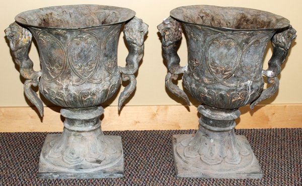NEOCLASSICAL STYLE BRONZE GARDEN URNS, PAIR,: NEOCLASSICAL STYLE BRONZE GARDEN URNS, PAIR, H 27", DIA 19":Each flanked by lion-form handles.