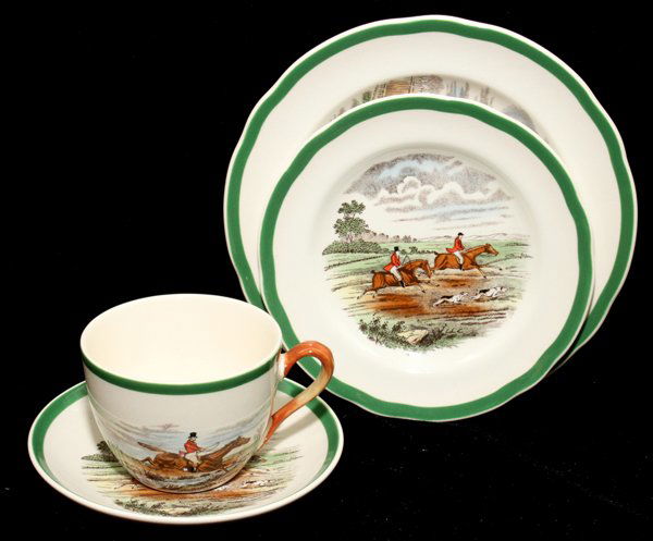 SPODE SINGLE PLACE SETTING, FOUR PIECES: SPODE SINGLE PLACE SETTING, FOUR PIECES:Hunting theme; including plate, 7 1/2", cup, saucer and bread plate.