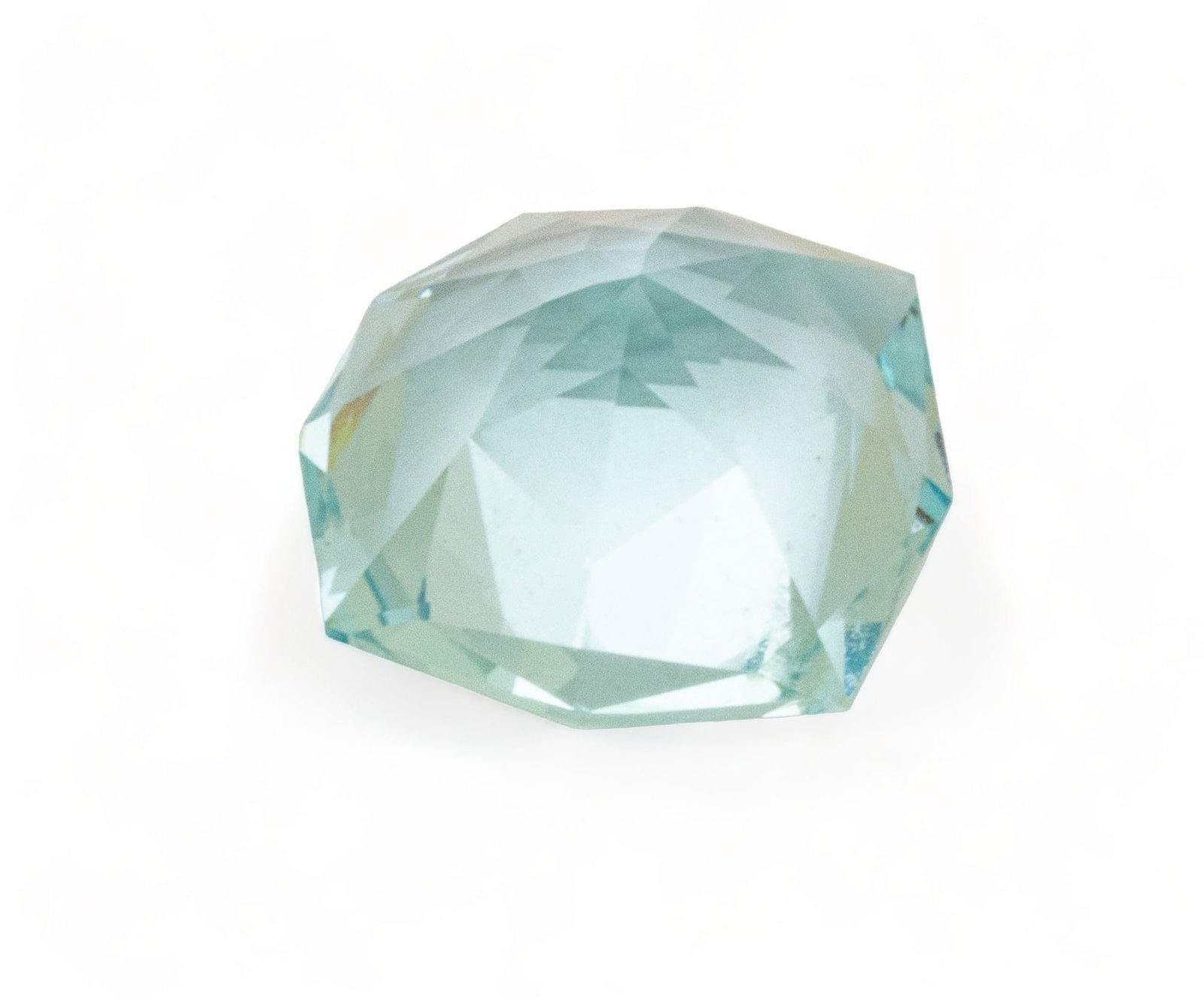 9 Carat Aquamarine, Not Mounted. 2g: 9 Carat Aquamarine, Not Mounted. 2g | 13mm. Depth 8mm. Provenance: From the Estate of Prominent Collector, Leon Zielinski, Macomb County, MI