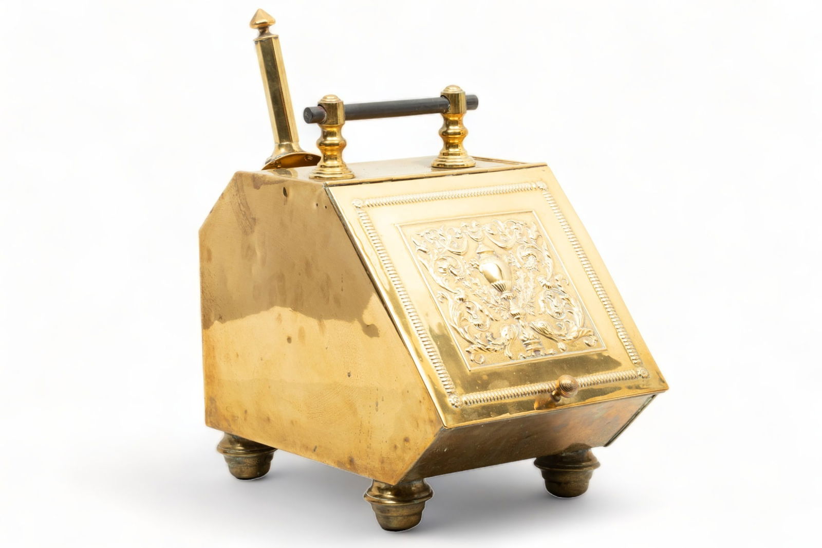 English Brass Coal Scuttle And Scoop, H 15" W 10" Depth 15.5" (1 of 6)