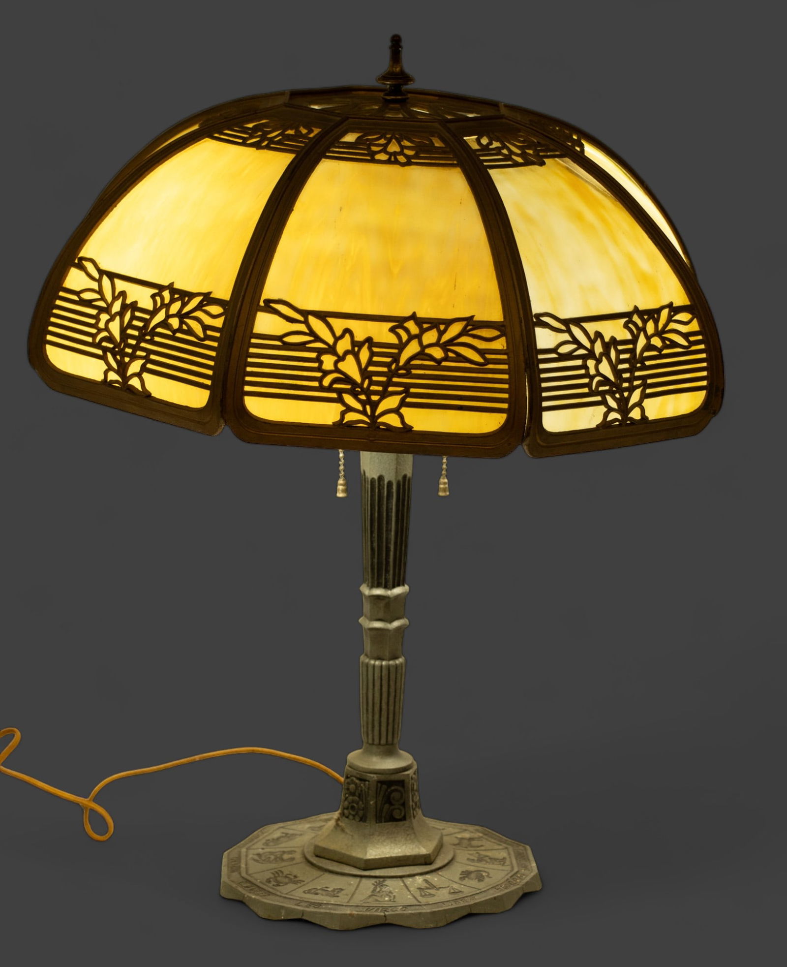 American Slag Glass Table Lamp, 1910-1920, H 22" Dia. 18" (1 of 6)