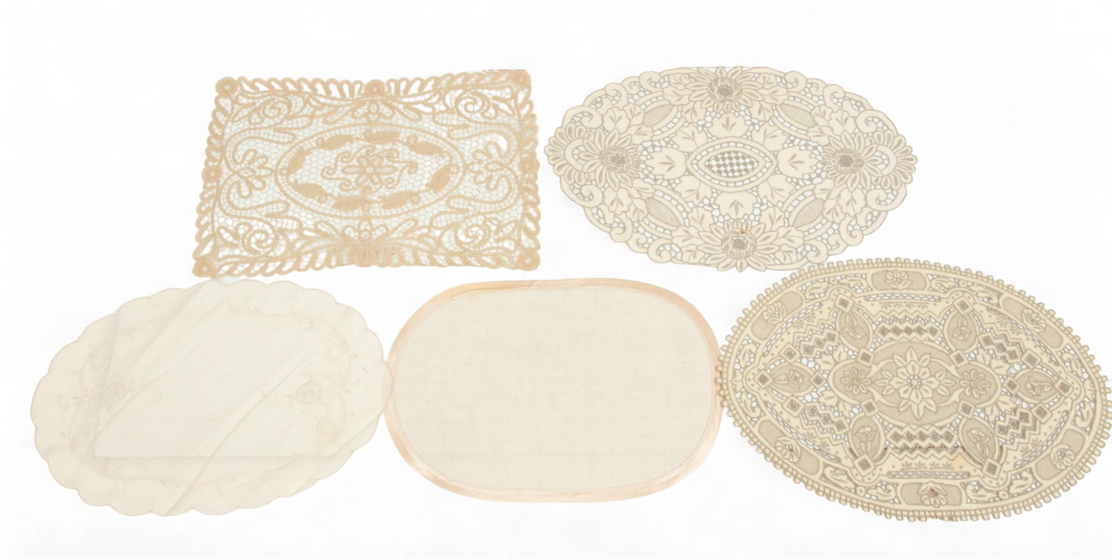Embroidered Linen Place Mats, H 12.5" W 18" 45 pcs (1 of 2)