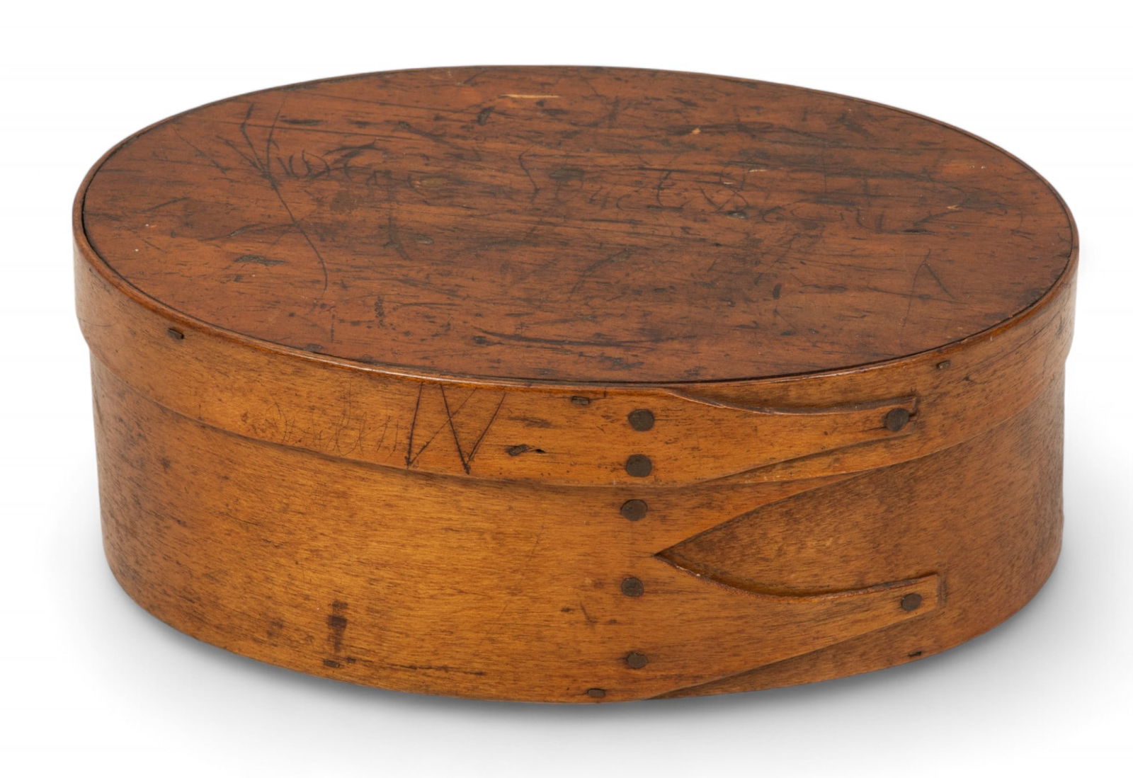 American Shaker Birch Covered Oval Box, Ca. 1850, H 2" W 6" Depth 4" (1 of 6)