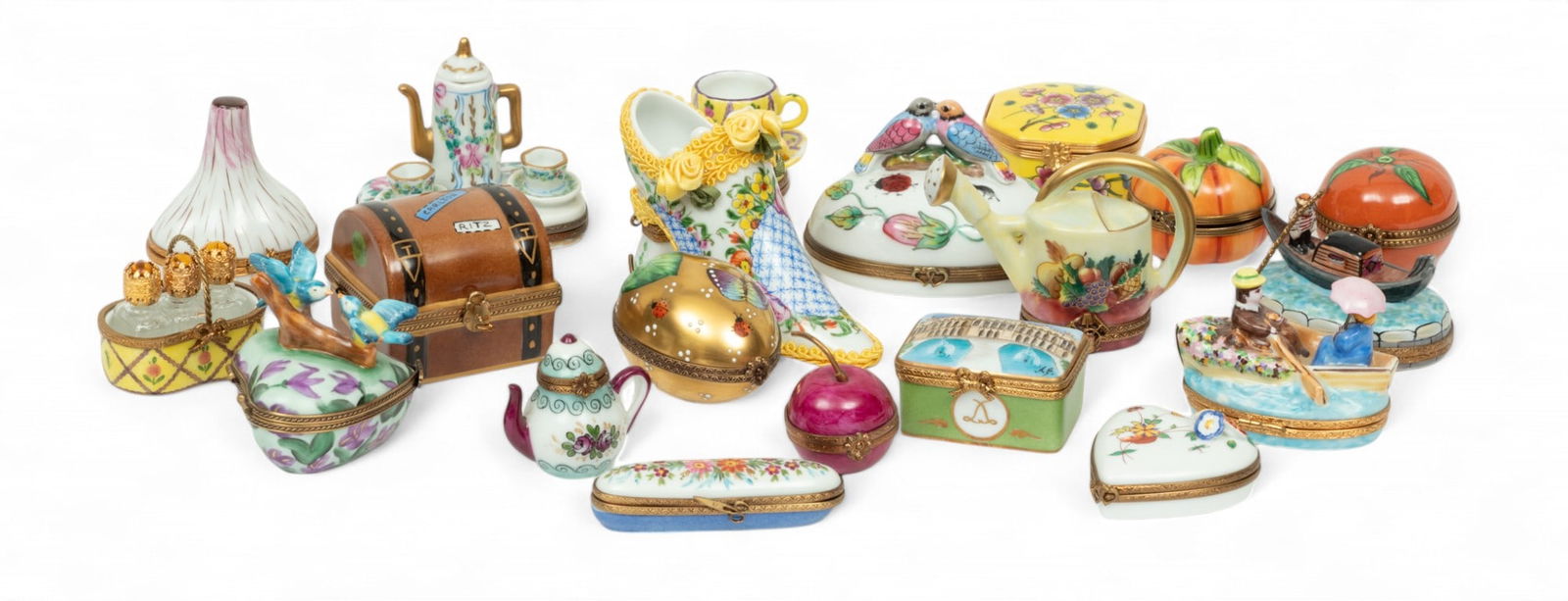 Limoges (France) Peint Main Painted Porcelain Boxes, 20th C., H 2" W 2.25" Depth 2.5" 20 pcs (1 of 7)