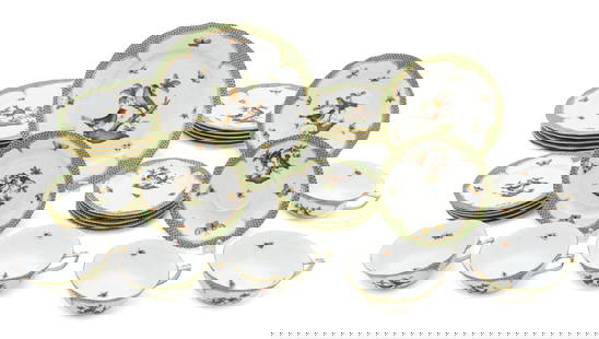 Herend Porcelain Manufactory (Hungarian) Rothschild Bird (Green Scale Border) Porcelain Partial: Herend Porcelain Manufactory (Hungarian) Rothschild Bird (Green Scale Border) Porcelain Partial Service, 30 pcs | the lot includes six dinner plates (DIA 10.5"), six salad plates (DIA 7.5"), six bread
