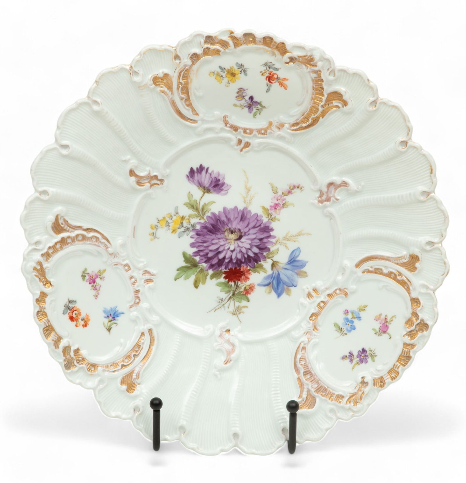 Meissen (German) Hand Painted Porcelain Plate Ca. 1900, Dia. 9" 1 pc (1 of 4)