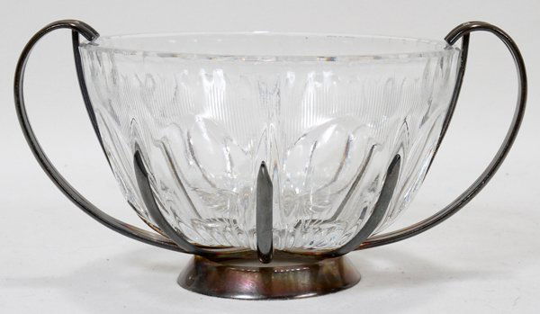 SILVER PLATE AND CRYSTAL BOWL, H 3", DIA 5": SILVER PLATE AND CRYSTAL BOWL, H 3", DIA 5":having a bent silver plate wire frame with round base with a crystal bowl nested in the frame;