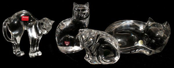 CRYSTAL FIGURES OF CATS, INCLUDING BACCARAT: CRYSTAL FIGURES OF CATS, INCLUDING BACCARAT, FOUR, H 3 1/2"-5":Including 1 Baccarat, 1 Val. St. Lambert, 1 Orrefors, and 1 Waterford.