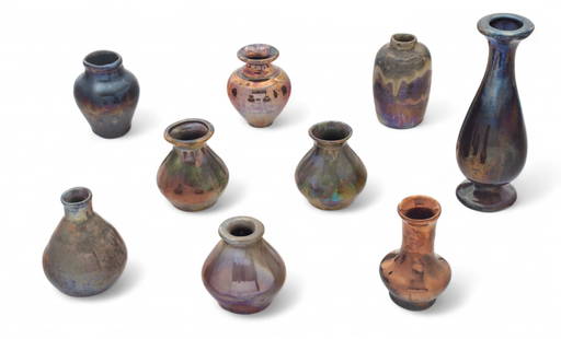 Pewabic Pottery (Detroit) Sample Glazes Bud Vases, Feat. Ira & Ella Peters & Pewabic Studio Artists: Pewabic Pottery (Detroit) Sample Glazes Bud Vases, Feat. Ira & Ella Peters & Pewabic Studio Artists The lot includes five Ella & Ira Peters signed vases, including one tall baluster form vase (H 5.75"