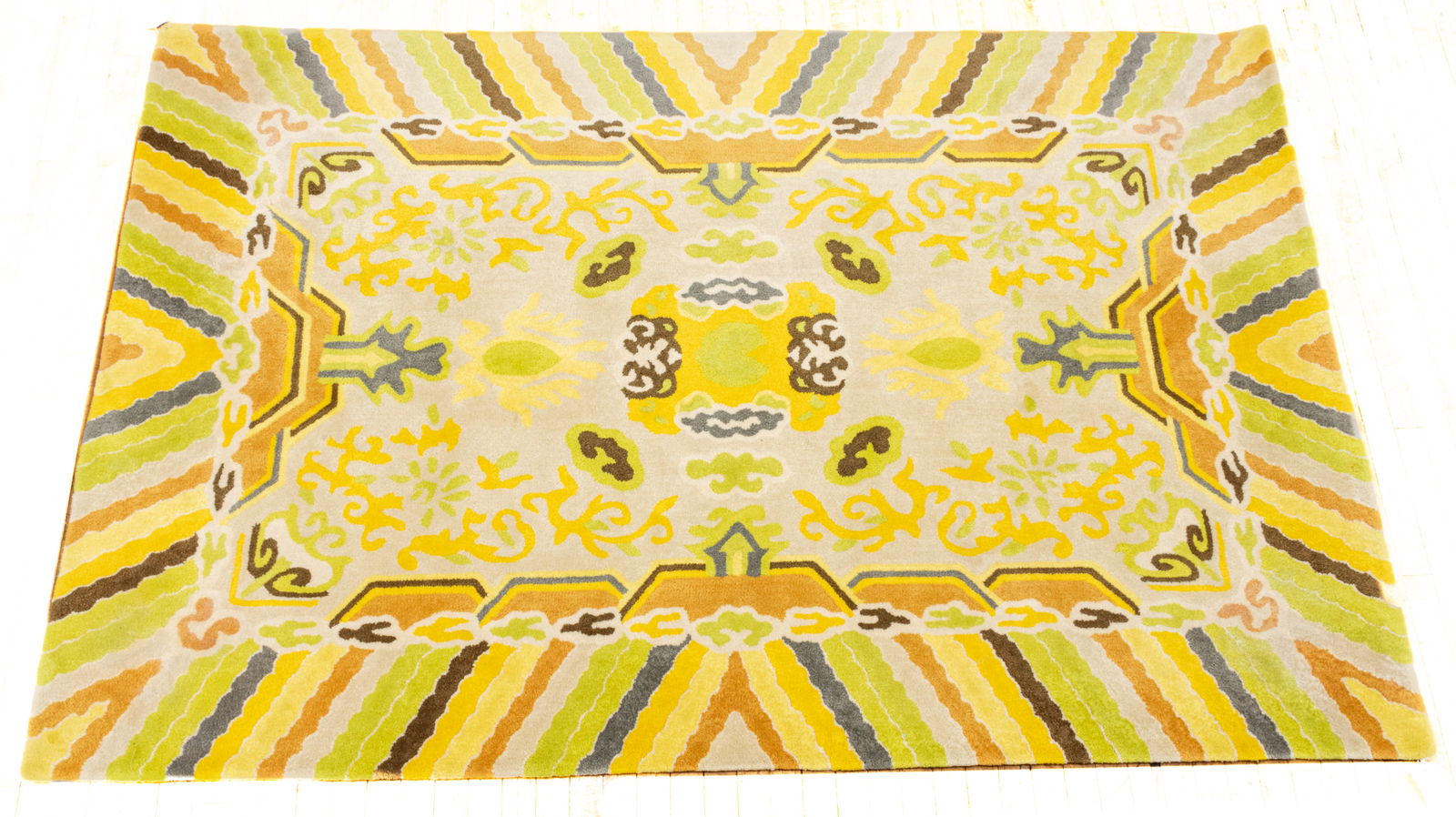 Edward Fields (American) Custom Made Wool Rug, Ca. 1978, 'Forbidden City' W 5' 6" L 8' 3.00 (1 of 6)