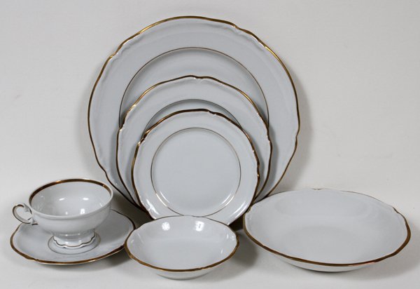 HUTSCHENREUTHER "EMPRESS" CHINA, FOR 12: HUTSCHENREUTHER "EMPRESS" PATTERN CHINA, SERVICE FOR 12:Includes 12 dinner plates, dia. ; 12 salad plates, dia. ; 12 soup plates, dia. ; 12 berry plates, dia. ; 12 bread and butter plates, dia. ; 12 c