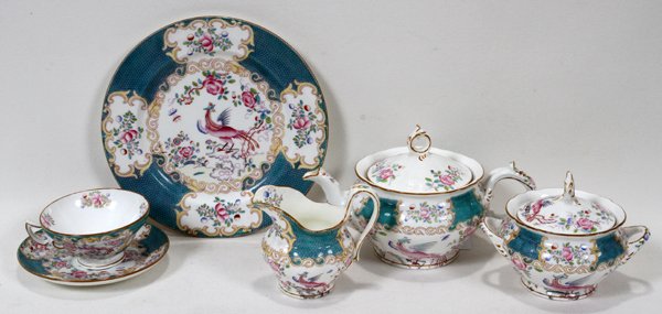 MINTONS 'TURQUOISE COCKATRICE' PORCELAIN TEASET: MINTONS 'TURQUOISE COCKATRICE' PORCELAIN TEA SET, #4910, 19 PIECES:Teapot, creamer, sugar, five plates @ 8 7/8", five cups, six saucers. Turquoise color with pink bird.