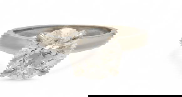 2.83ct Circular Brilliant Diamond And 14k White Gold Solitaire Ring 7 5 g: 2.83ct Circular Brilliant Diamond And 14k White Gold Solitaire Ring 7 5 g A stunning 2.83 carat brilliant cut diamond solitaire ring prong set in 14k white gold. L color SI1 clarity. With GIA Report n