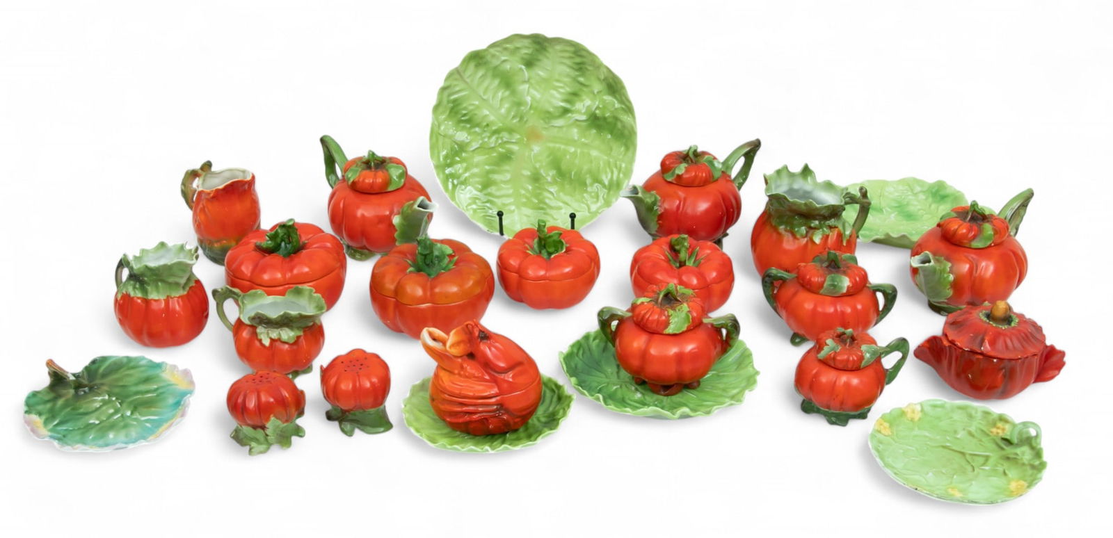 Royal Bayreuth Tomato & Lettuce Ware Porcelain Teapots, Pitchers, Sugar Bowls, Covered Dishes, Trays (1 of 7)