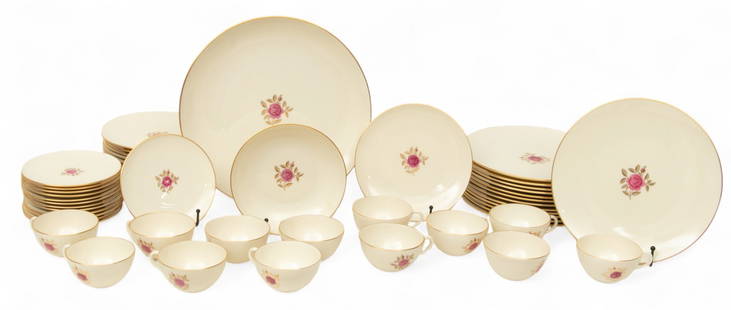 Lenox (American) Porcelain Dinner Service for 13 'Roselyn', 66 PCS: Lenox (American) Porcelain Dinner Service for 13 'Roselyn', 66 PCS 13 cups, 13 saucers, 13 - 10" dinner plates, 13 dessert/salad plates, 13 bread plates, 1 - 12.5" serving plate, 1 - 7" soup bowl.&nbs