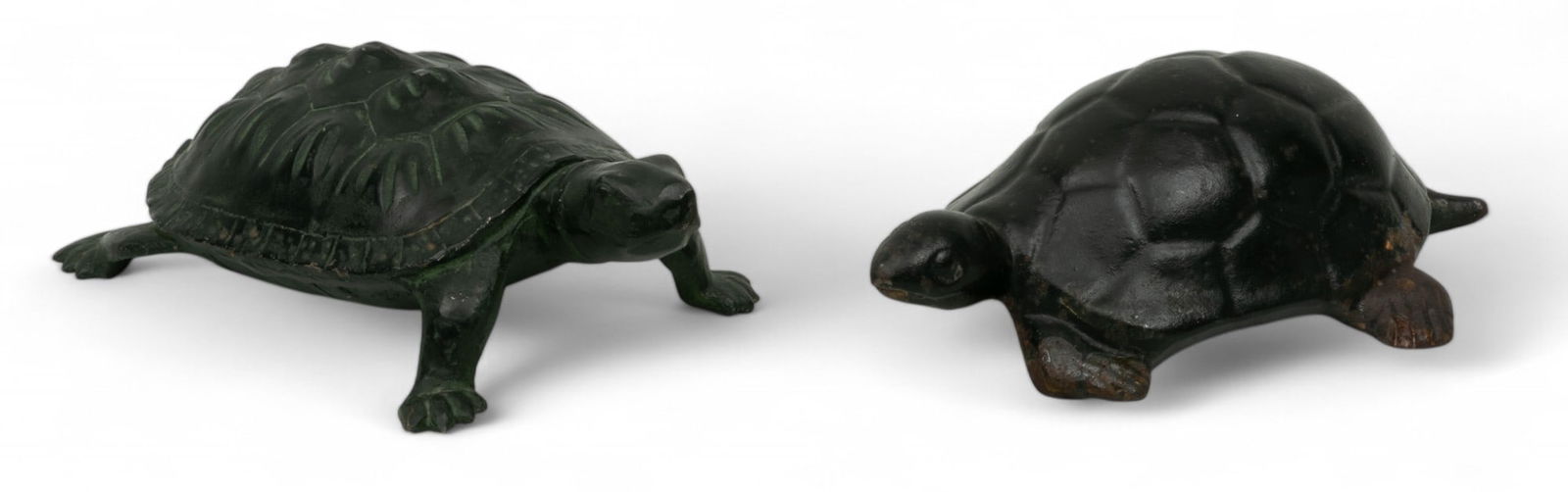 Cast Iron Sea Turtle And Tortoise Door Stops H 3" W 5.5" L 9" 2 PCS: Cast Iron Sea Turtle And Tortoise Door Stops H 3" W 5.5" L 9" 2 PCS Sea turtle 3" W 5.5" L 9", and tortoise H. 3" L. 10.5 W. 6". Provenance: Property from a prominent Detroit, MI private collector. D