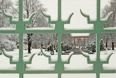 Robert Swanson Color Photograph 'Cranbrook from the Nichol Gate, Winter', H 13.5" W 20.5" Frame: Robert Swanson Color Photograph 'Cranbrook from the Nichol Gate, Winter', H 13.5" W 20.5" Frame Size: H 21" W 28" View of the Triton Pools with the&nbsp;Art Museum peristyle in background as seen from