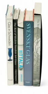 Glass Art Books H 12.5" W 9.25" 5 PCS: Glass Art Books H 12.5" W 9.25" 5 PCS Svenskt glass by Wahlstrom and Widstrand, The Brilliance of Swedish Glass 1918 - 1939 An Alliance of Art and Industry edited by Derek E. Ostergard and Nina