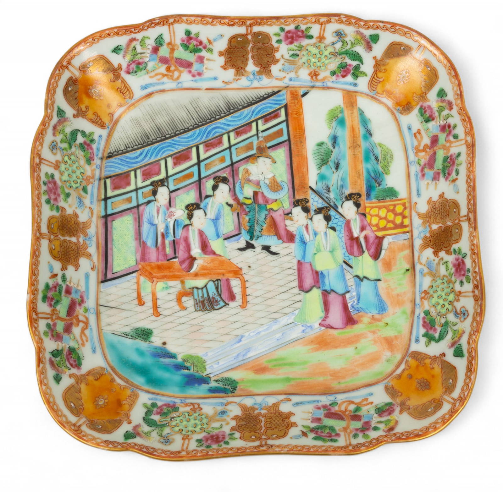 Cantonese Famille Rose Mandarin Porcelain Scalloped Edge Deep Well Serving Bowl 1840, H 2\" W 9\" L 9\"