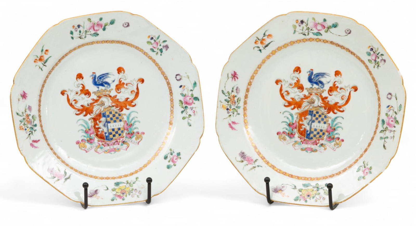 Pair of Chinese Export Porcelain Armorial Plates, Ca. 18th C., Dia. 9\" 2 PCS