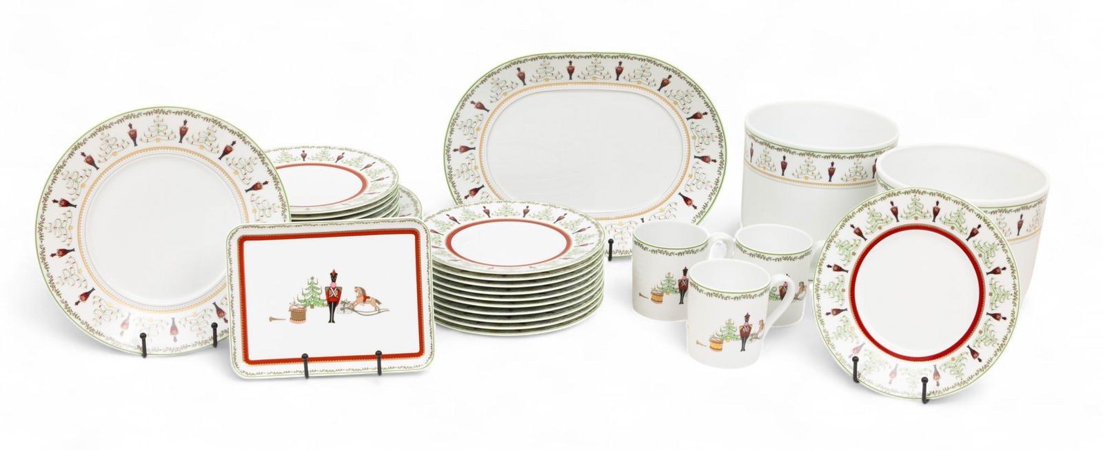 Bernardaud (France) Grenadiers Happy Holiday Pattern Porcelain Dinnerware 29 PCS (1 of 9)