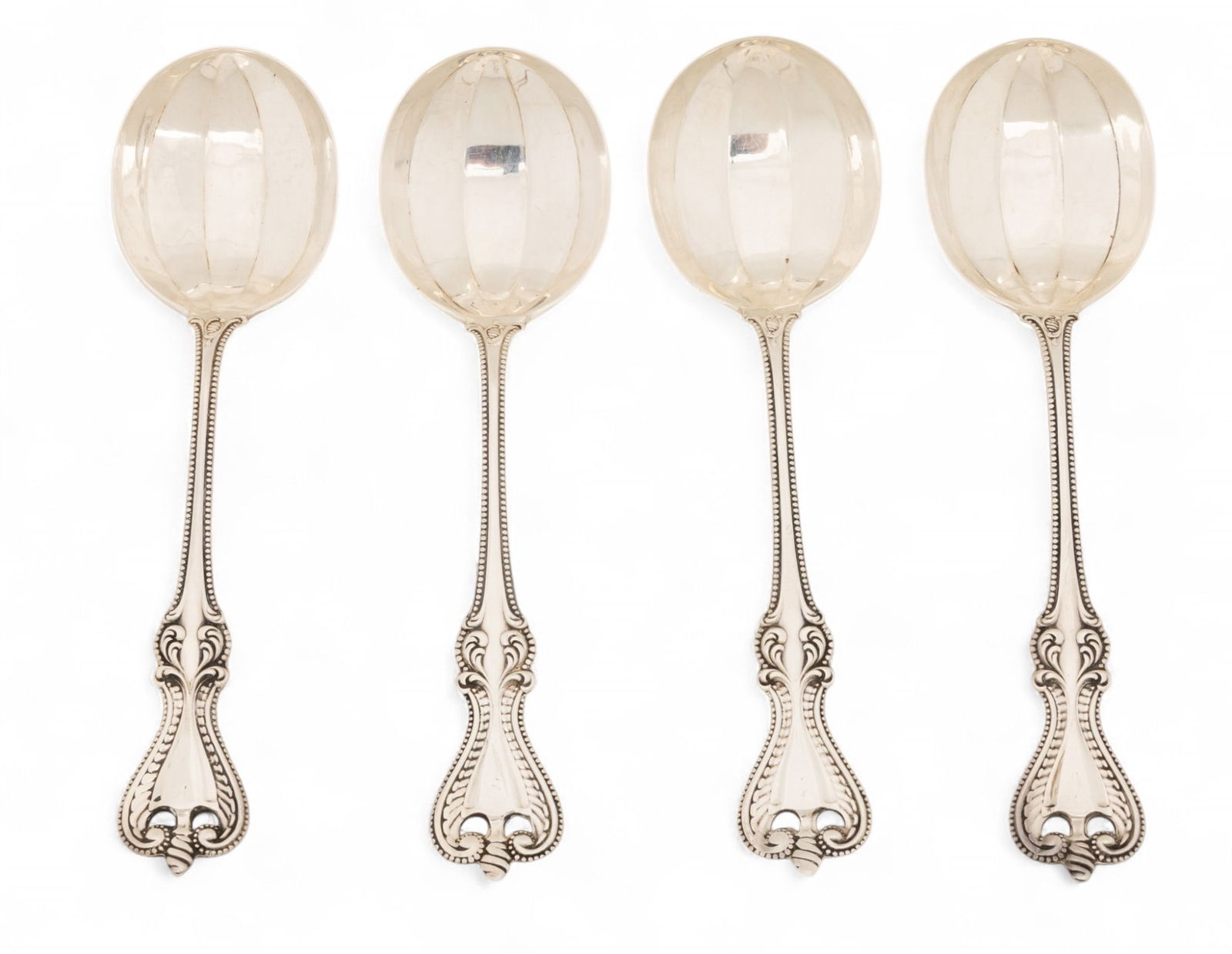 Towle, Old Colonial Sterling Silver Soup Spoons L 7" 5.9 t oz 4 PCS (1 of 3)