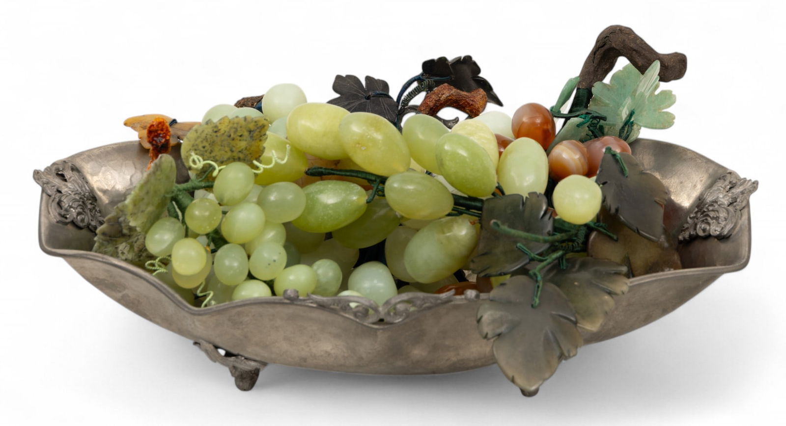 Chinese Carved Serpentine Stone Decorative Grape Bunches 1970, 5 PCS (1 of 6)