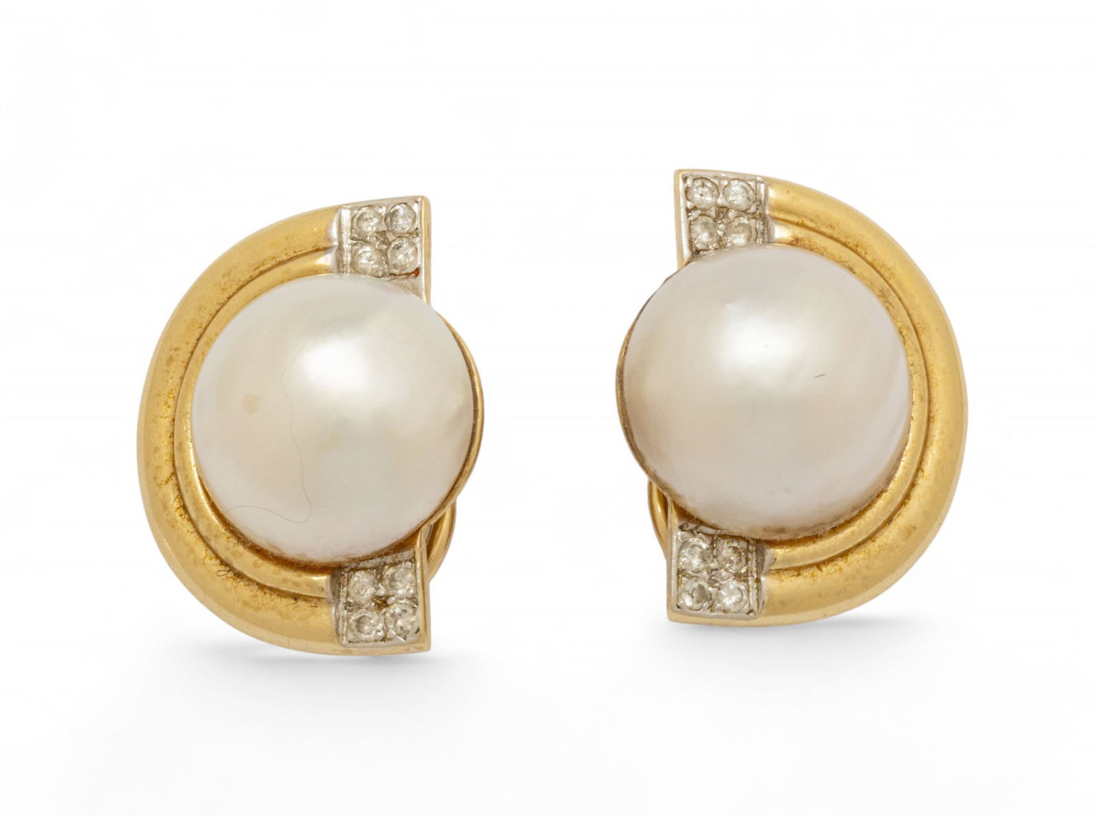 14k Yellow Gold, Mabe Pearl And Diamond Clip Earrings 1960, H 1" 15 g 1 PAIR (1 of 6)