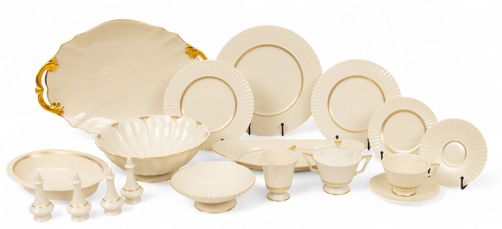 Lenox "Cretan" Dinnerware for 12, 63 Pcs. + 9 Accompanying Pcs. 72 PCS: Lenox "Cretan" Dinnerware for 12, 63 Pcs. + 9 Accompanying Pcs. 72 PCS 12 dinner plates 10.7", 12 salad plates 8.5", 12 bread plates 6.4", 12 c ups, 12 saucers, 2 open vegetable dishes 9.5", 1 sugar b