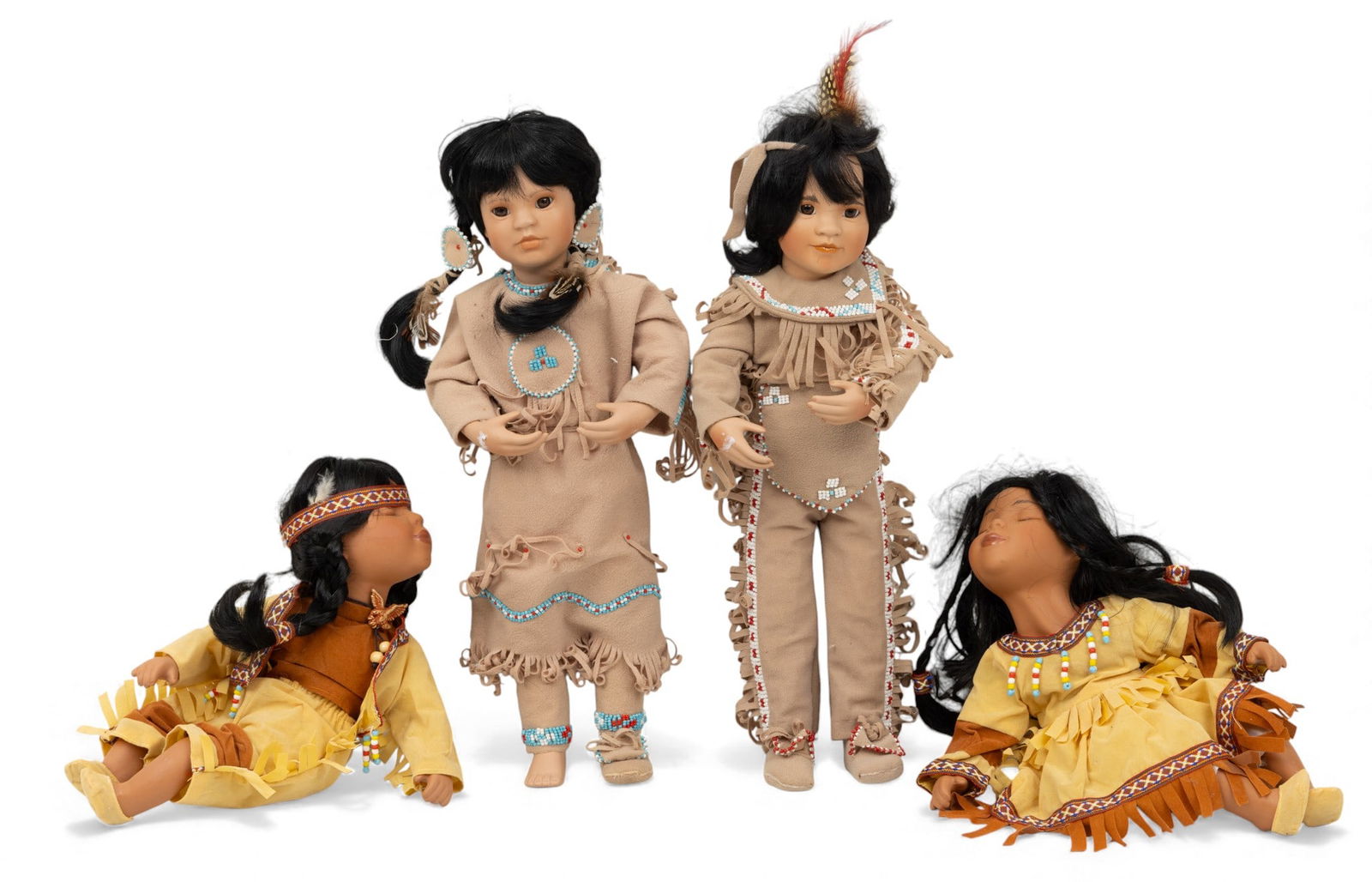 Native American Porcelain Dolls 4 PCS (1 of 2)