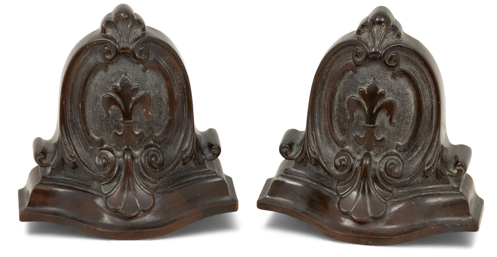 E J Kopbiwa Co (Chicago) Carved Mahogany Corbel Formed Book Ends 1930, H 7" W 7.5" Depth 3.5" 1 PAIR: E J Kopbiwa Co (Chicago) Carved Mahogany Corbel Formed Book Ends 1930, H 7" W 7.5" Depth 3.5" 1 PAIR Solid carving. Heavy Provenance: Property of a Bloomfield Hills, MI private collector. Dimensions:
